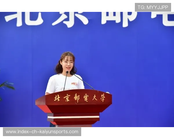 教授怒斥年轻人懒惰，却被网友嘲讽：29个研究生忙死你了？，教授带研究生的人数