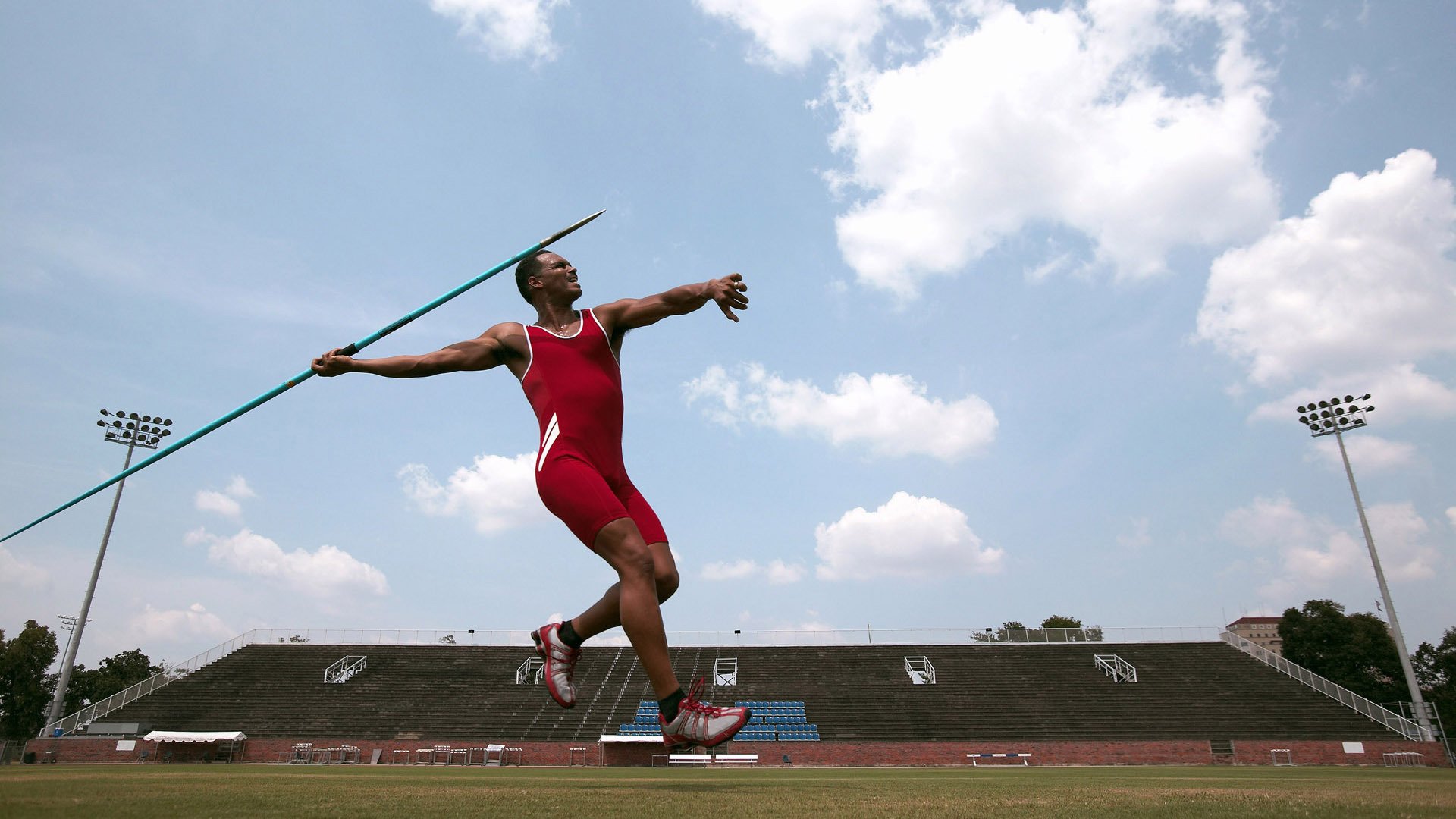 国足主场优势逐步显现，国足主场优势逐步显现在哪里